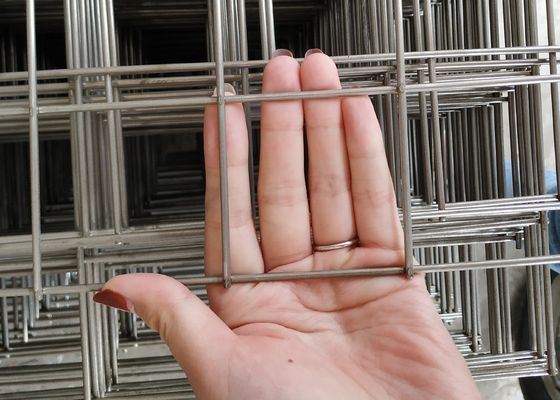 Breeding Chicken Duck Galvanised Welded Mesh Balcony Protection Net