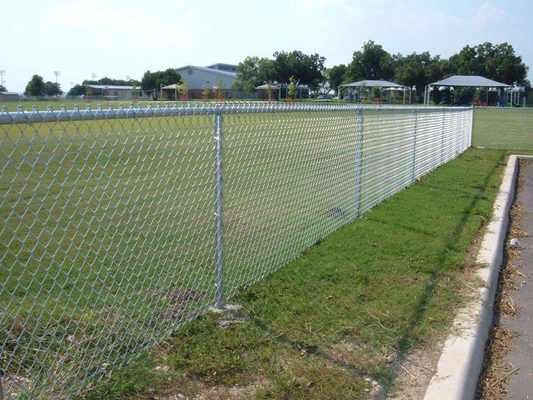 7x7cm Hole Size 2mm Green Chain Link Fence Galvanized And Pvc Coated